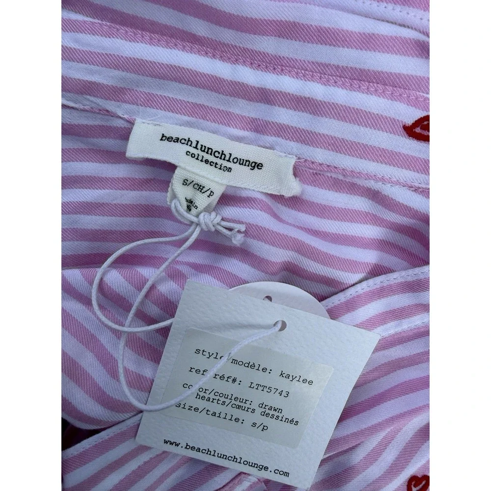 BeachLunchLounge Kaylee Pink Stripe Heart Embroidered Button Shirt Womens S